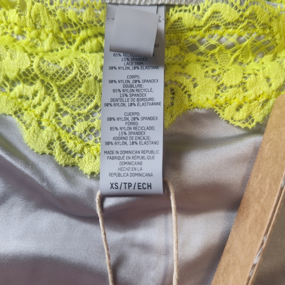 SKIMS Two-Piece Bikini Set in Light Gray with Neon Yellow Lace - Picture 6 of 10